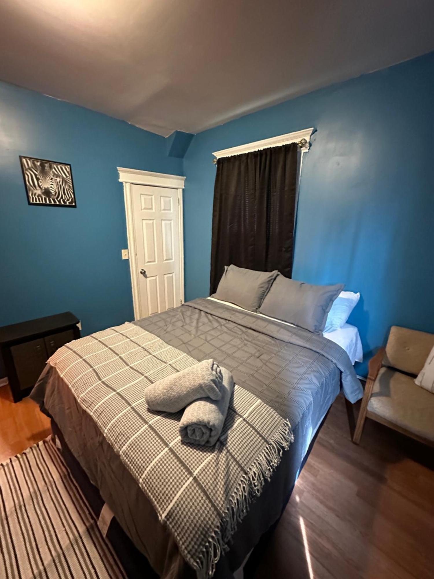 Fidelia Jade Room Queen Bed Minutes From Newark Liberty International Airport And Newark Penn Station Exterior photo