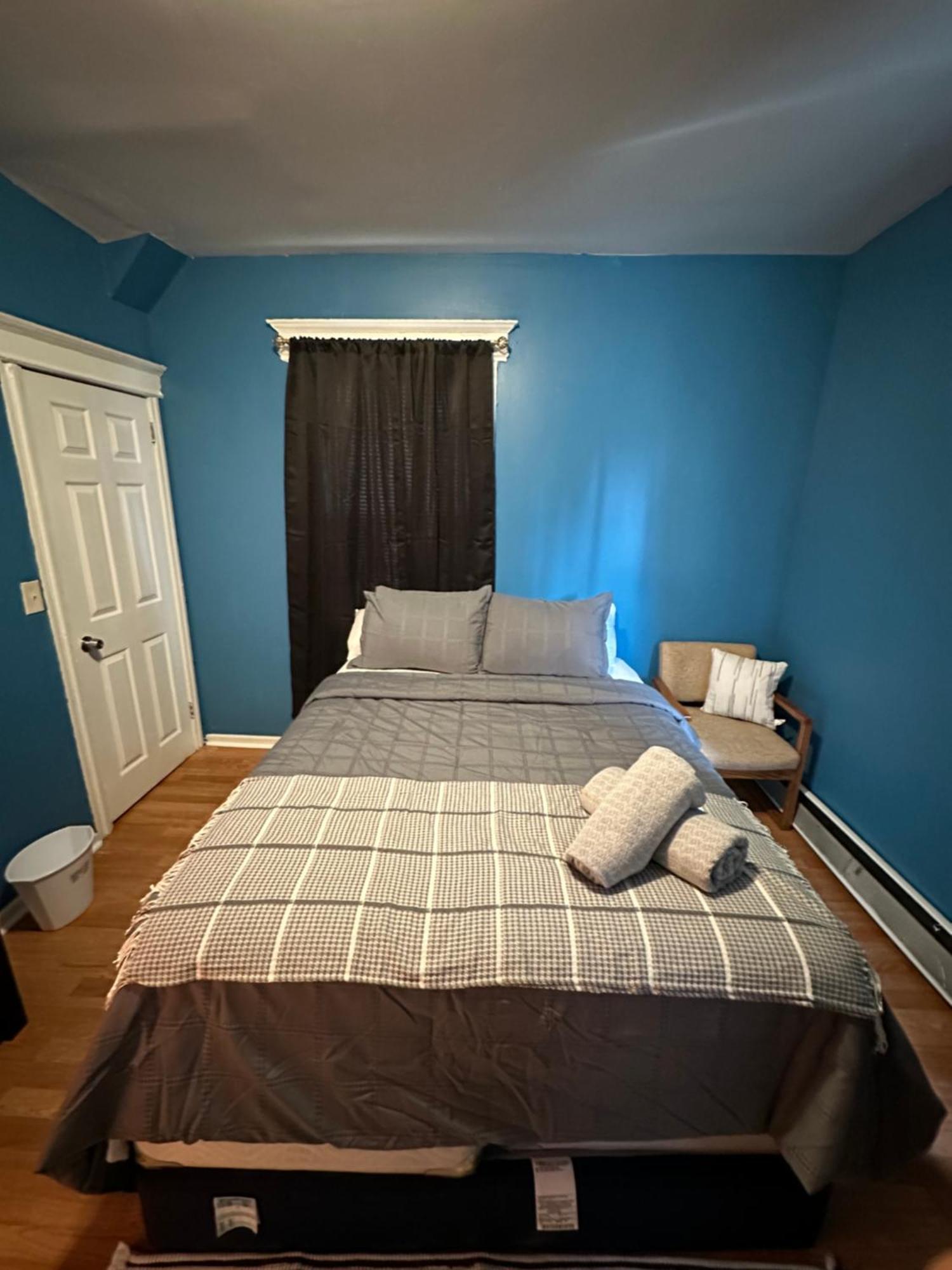 Fidelia Jade Room Queen Bed Minutes From Newark Liberty International Airport And Newark Penn Station Exterior photo